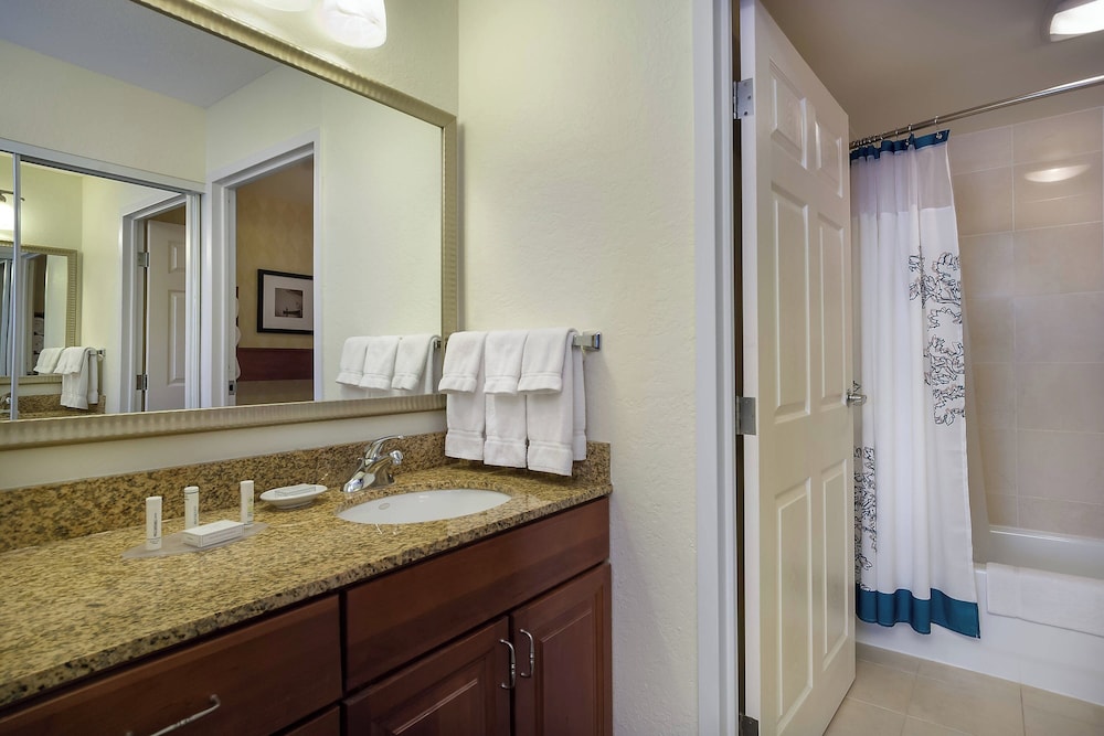 Residence Inn by Marriott Madison West Middleton - photo 29