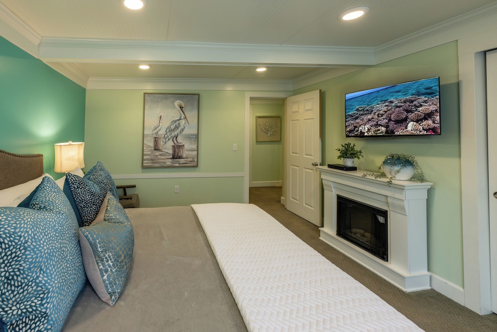 Seaside Oceanfront Inn - photo 17
