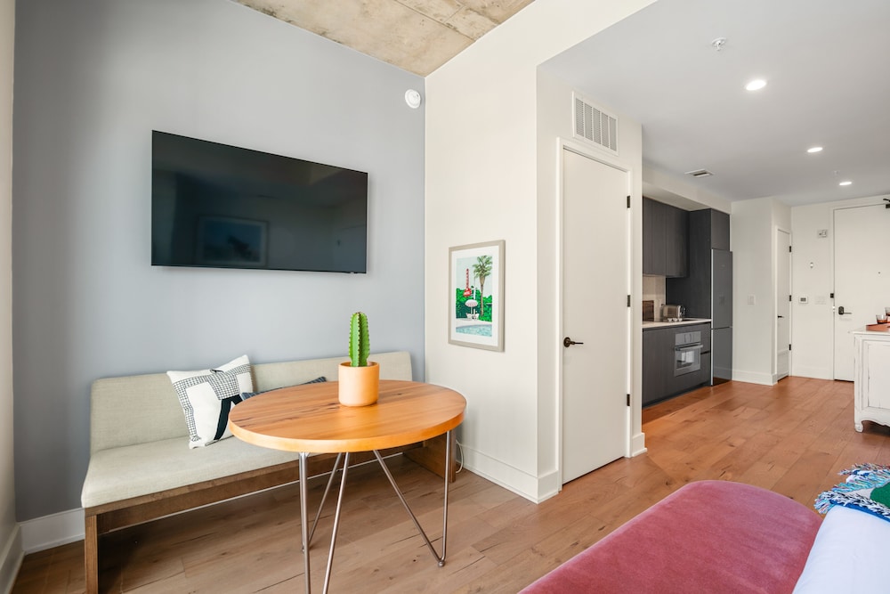 Austin Condo Hotel - photo 233