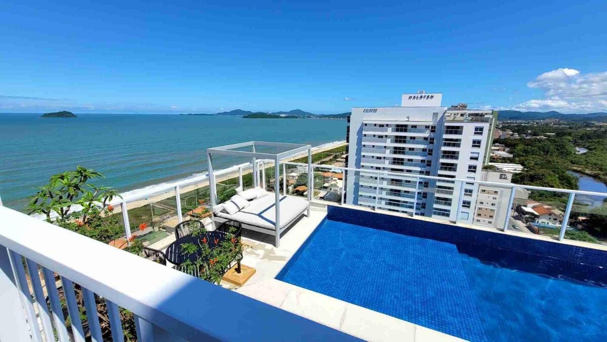Ap Luxo Vista mar