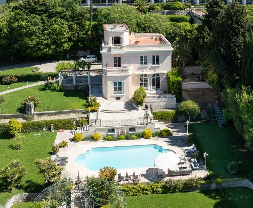 La Gloriette Azur piscine sauna vue mer in Cannes, France