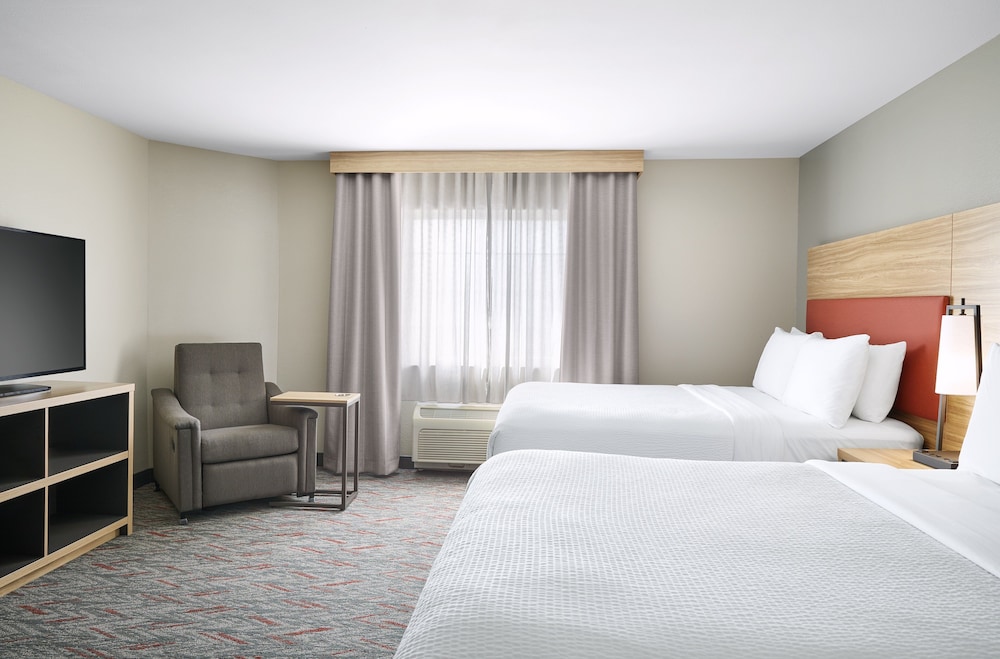 Candlewood Suites Milwaukee Airport by IHG - photo 23