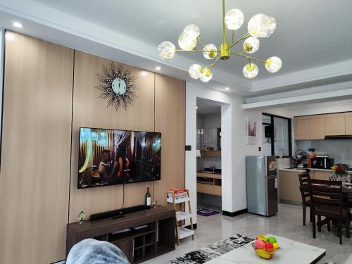 Soft Life Crib in Lavington Dine Wine & Relax