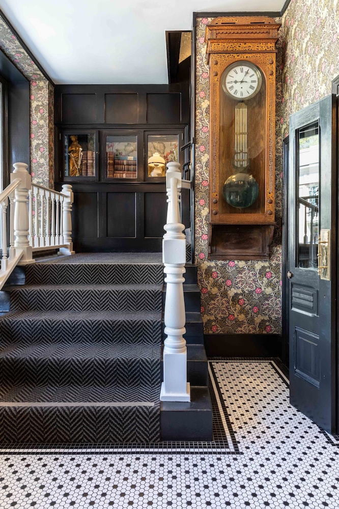 National Exchange Hotel - photo 2