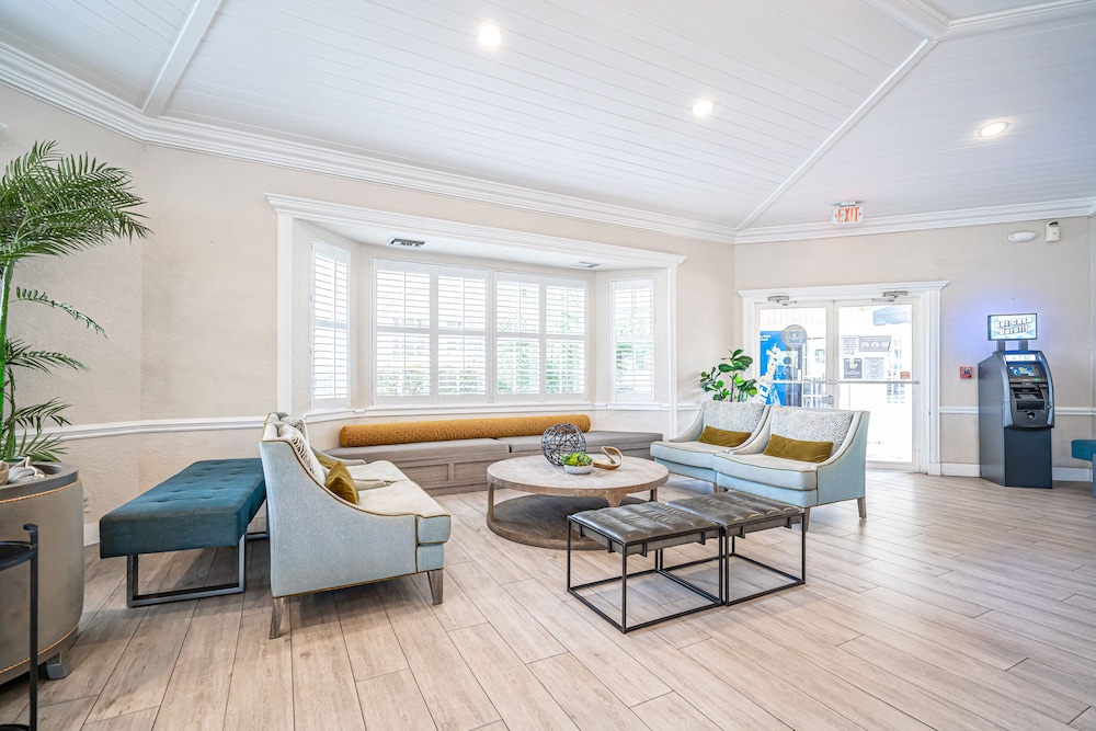 2520 Living - photo 5