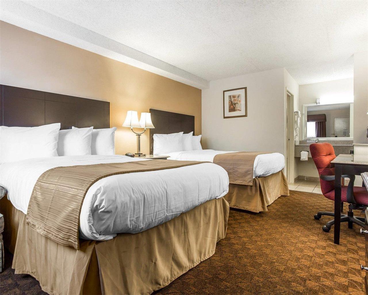 Quality Inn & Suites Coliseum - photo 17