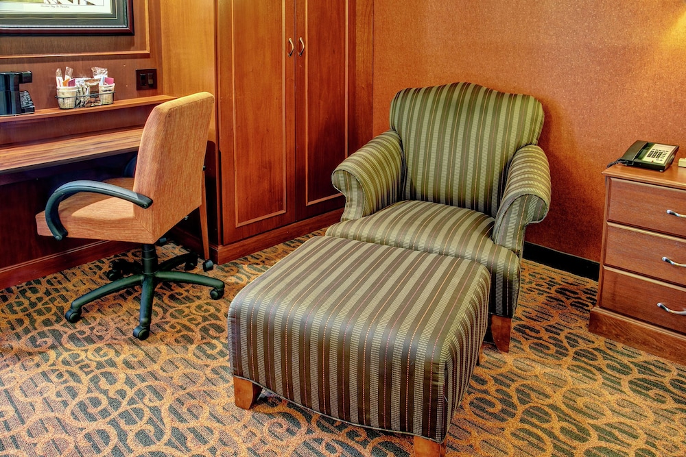 Hampton Inn Winchester - photo 13