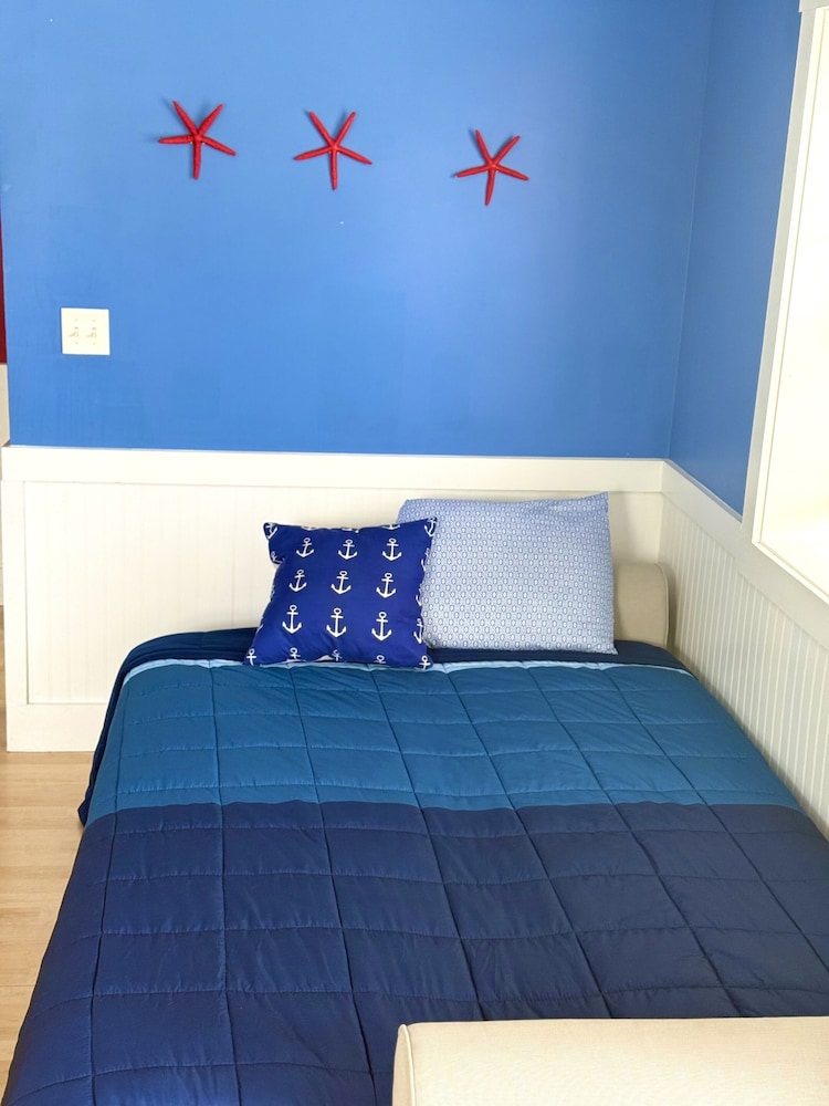 Blue Door Cottages - photo 54