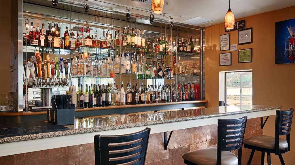 Best Western Plus Silverdale Beach Hotel - photo 27