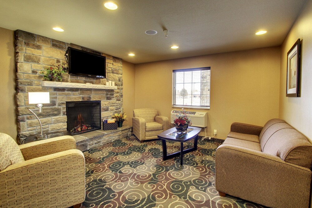 Cobblestone Inn & Suites Hartington - photo 4