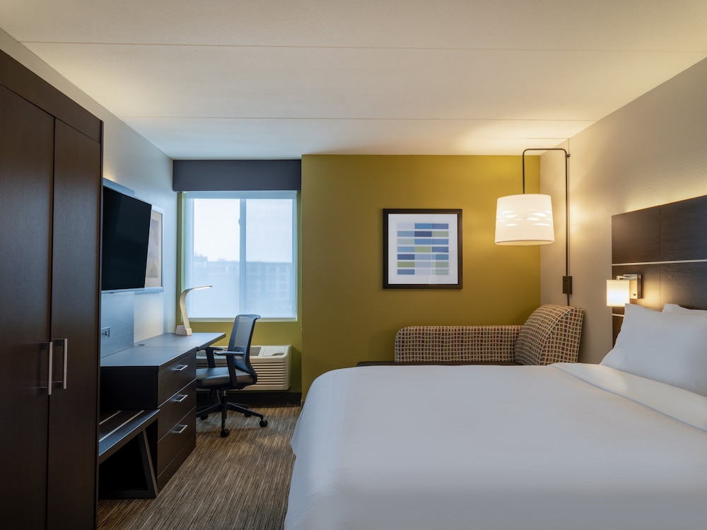 Holiday Inn Express Minneapolis West Plymouth by IHG - photo 8