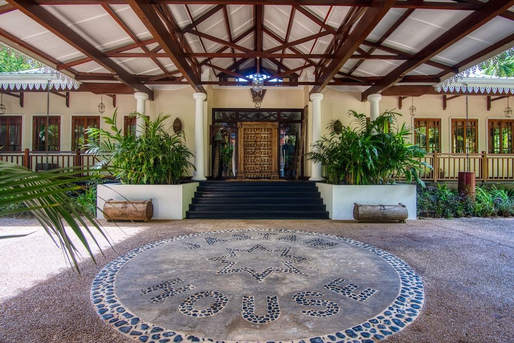 Jastam House — 5-Star Luxury Hotel in Victoria, Seychelles
