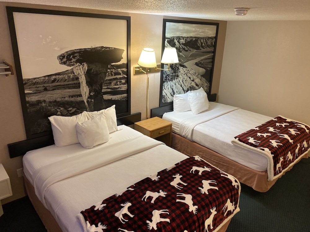 Glendive Lodge - photo 5