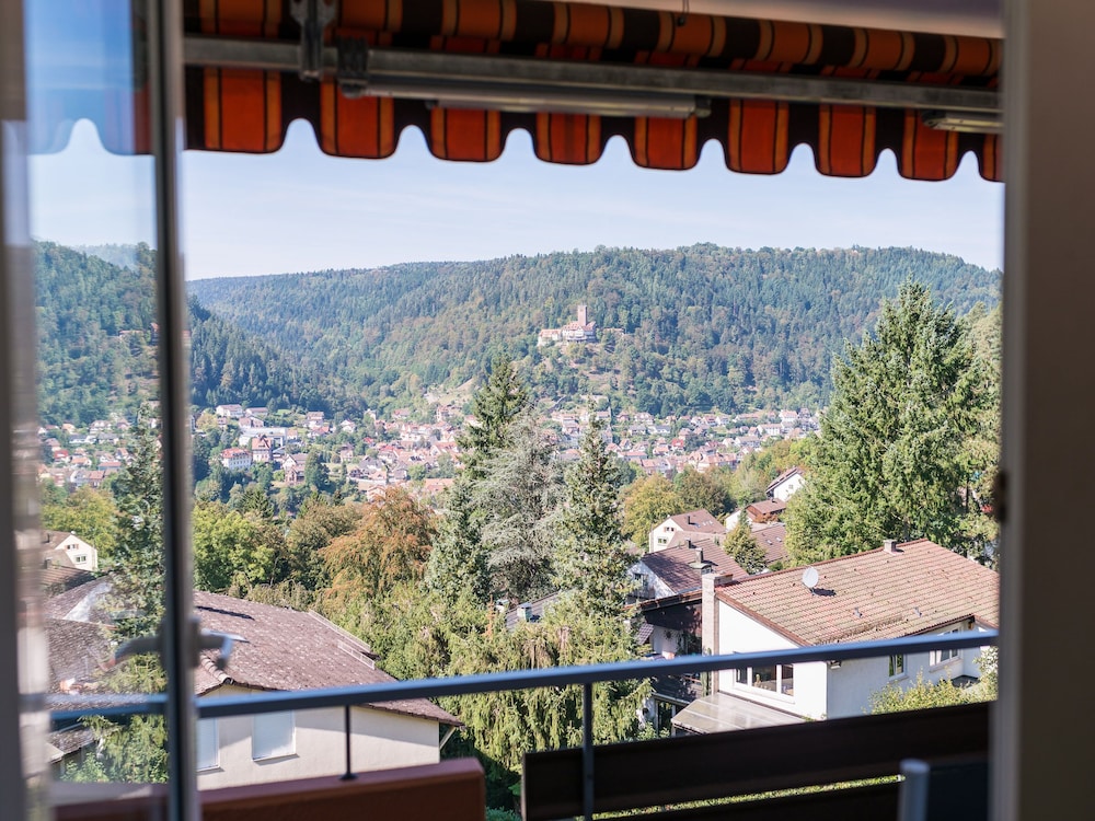 Hochwald Hotel & Apartment — hotel in Bad Liebenzell