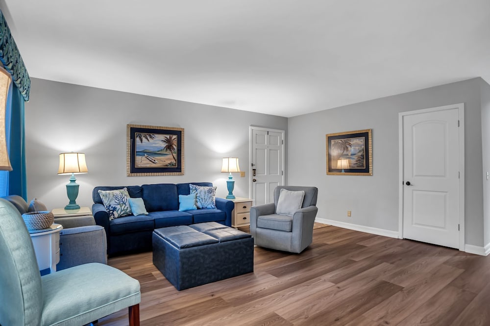 2316 Racquet Club at The Sea Pines Resort - photo 7