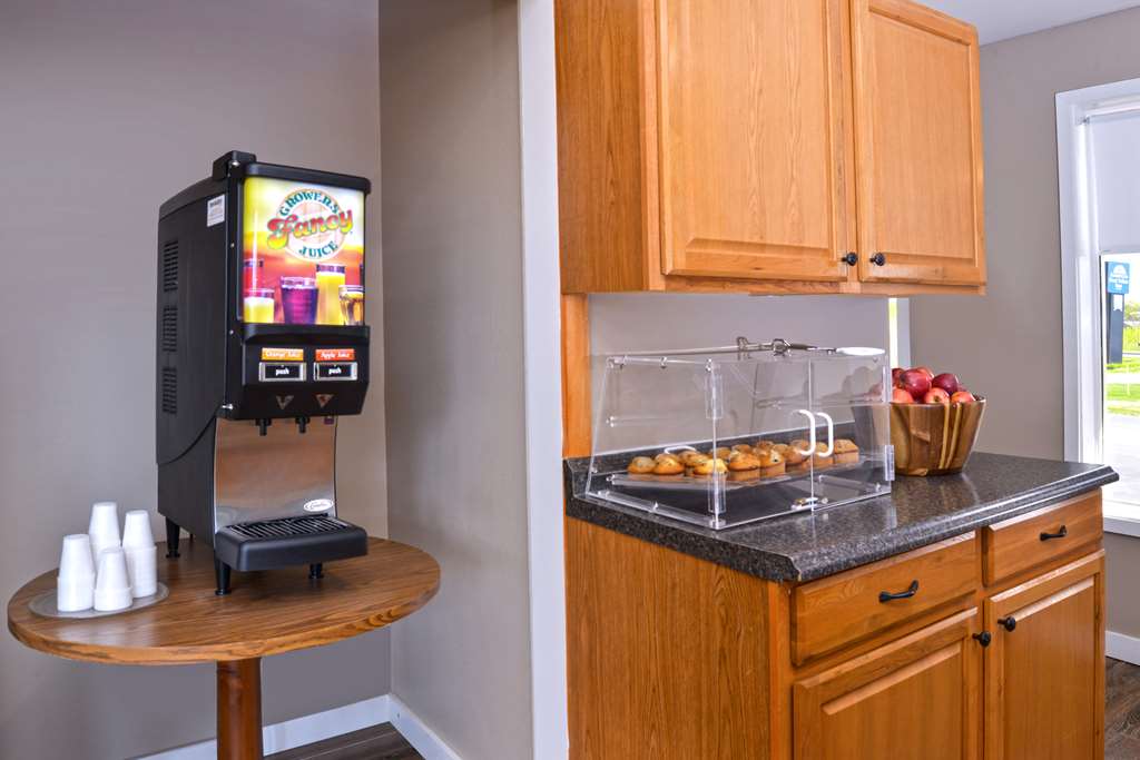 Americas Best Value Inn Plattsburgh - photo 30