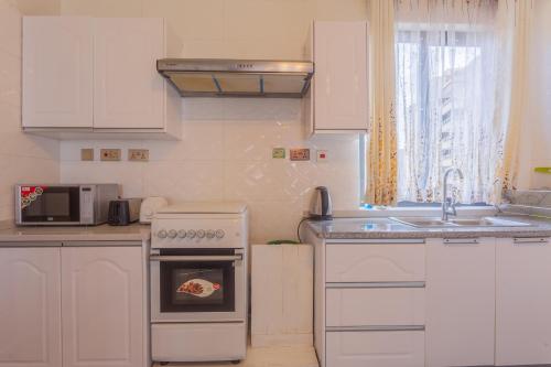Modern 2 Bedroom Apartment