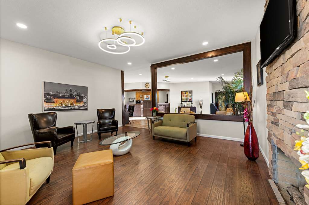Suburban Studios Kansas City Airport North - photo 9