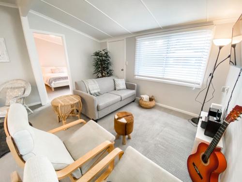 Frangipani Cottage — 4-Star Luxury Hotel in North Haven, Australia