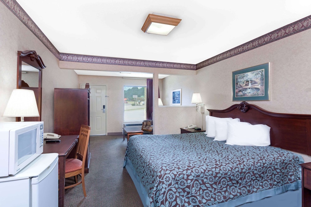 Days Inn by Wyndham Morristown - photo 8