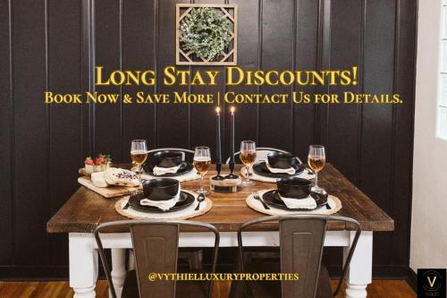 Amazing Escape King Bed BSU Parking Fire Pit in Boise, United States