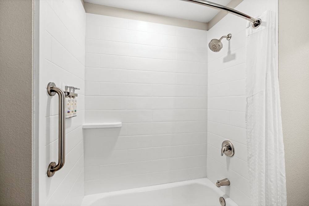 Holiday Inn Express & Suites Phoenix West Tolleson by IHG - photo 38