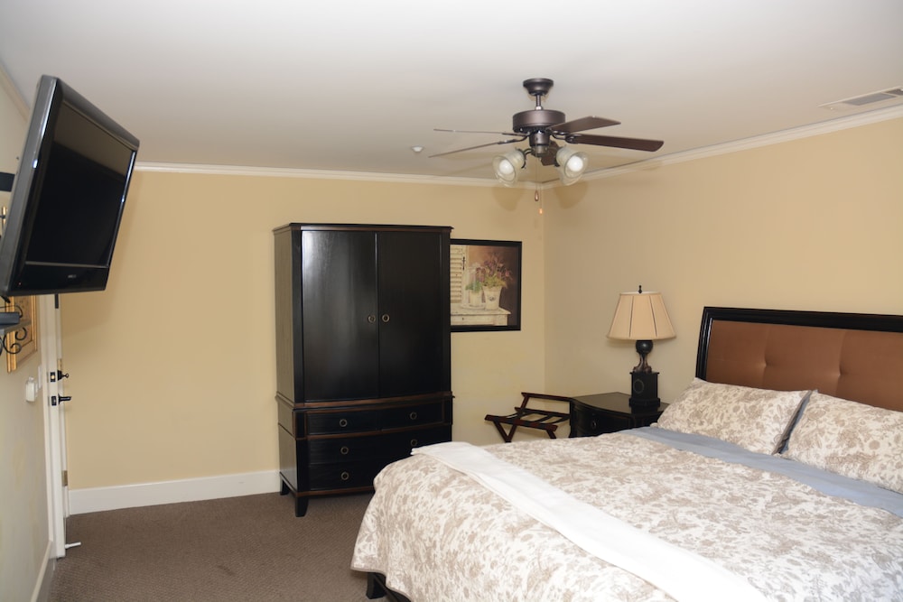 Arroyo Vista Inn - photo 15