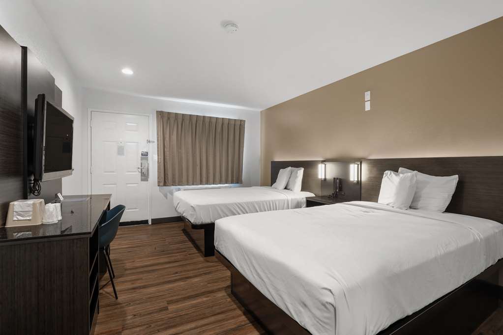 Studio 6 Suites Escondido CA - photo 16