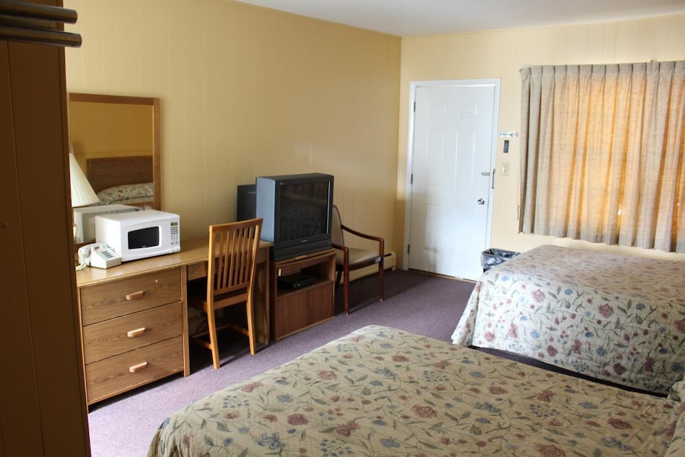 Crest Motel - photo 9