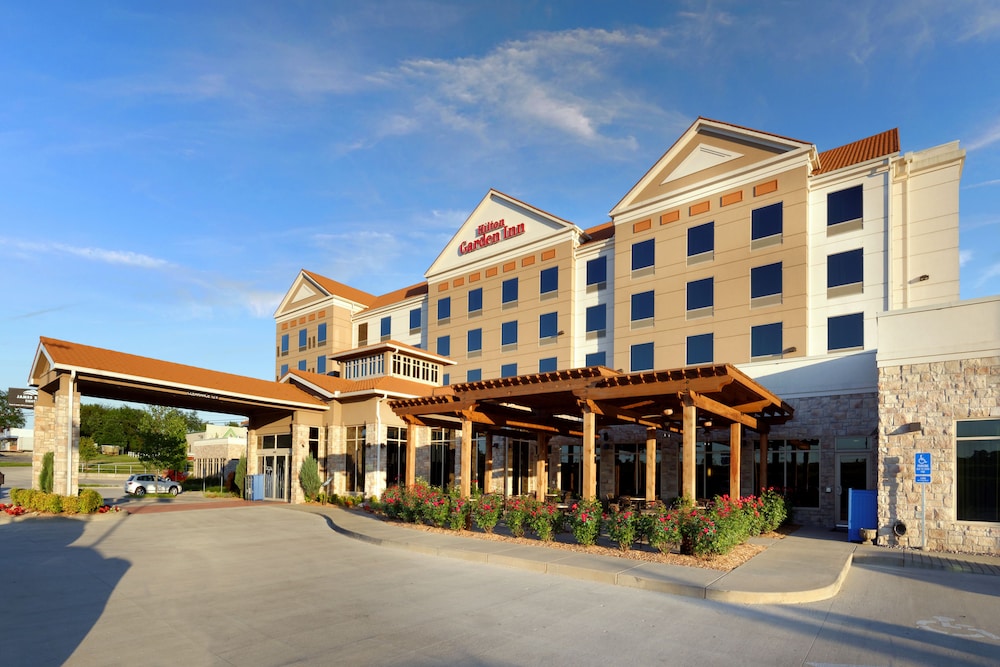 Hilton Garden Inn Springfield MO - photo 39