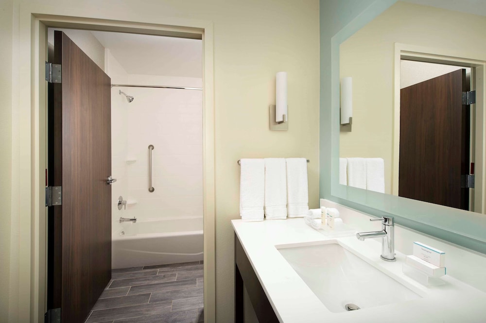 Homewood Suites by Hilton San Antonio Airport - photo 20