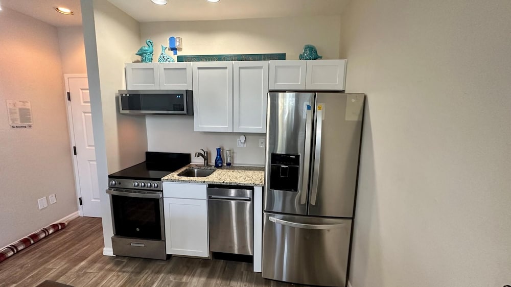 Lovers Key Resort Suite 1 - photo 17