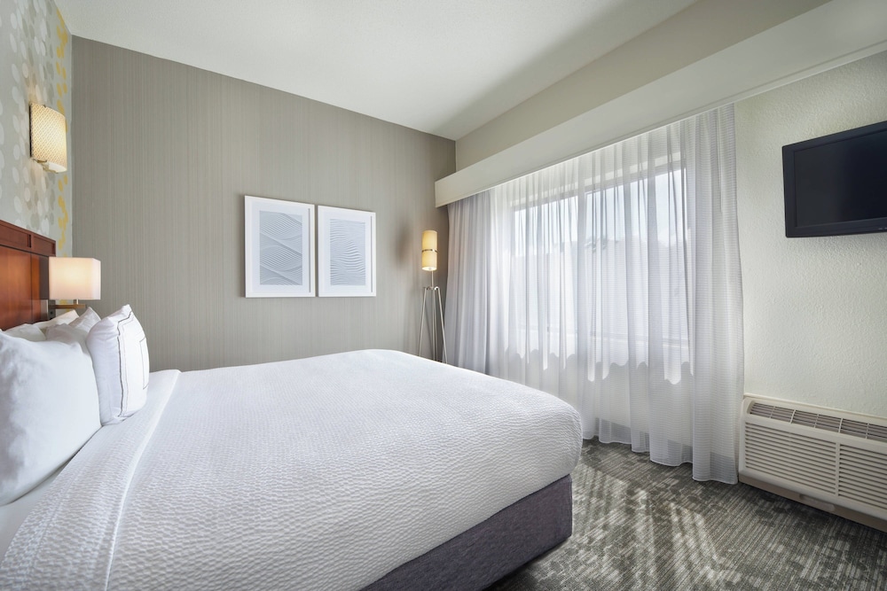 Courtyard by Marriott Mishawaka University Area - photo 6