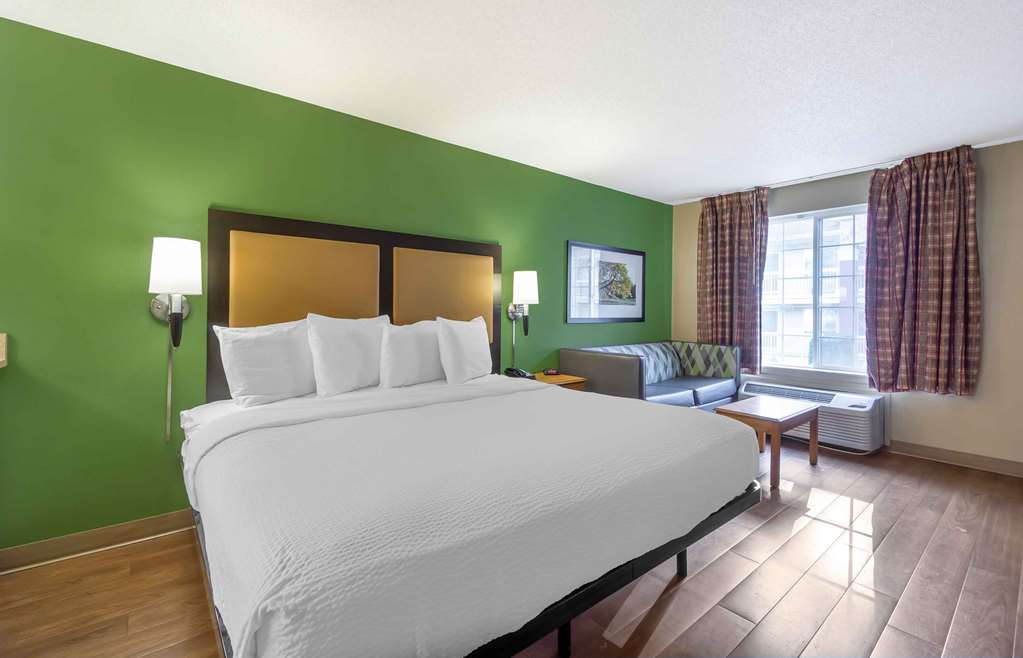 Extended Stay America Suites Seattle Bellevue Factoria - photo 25