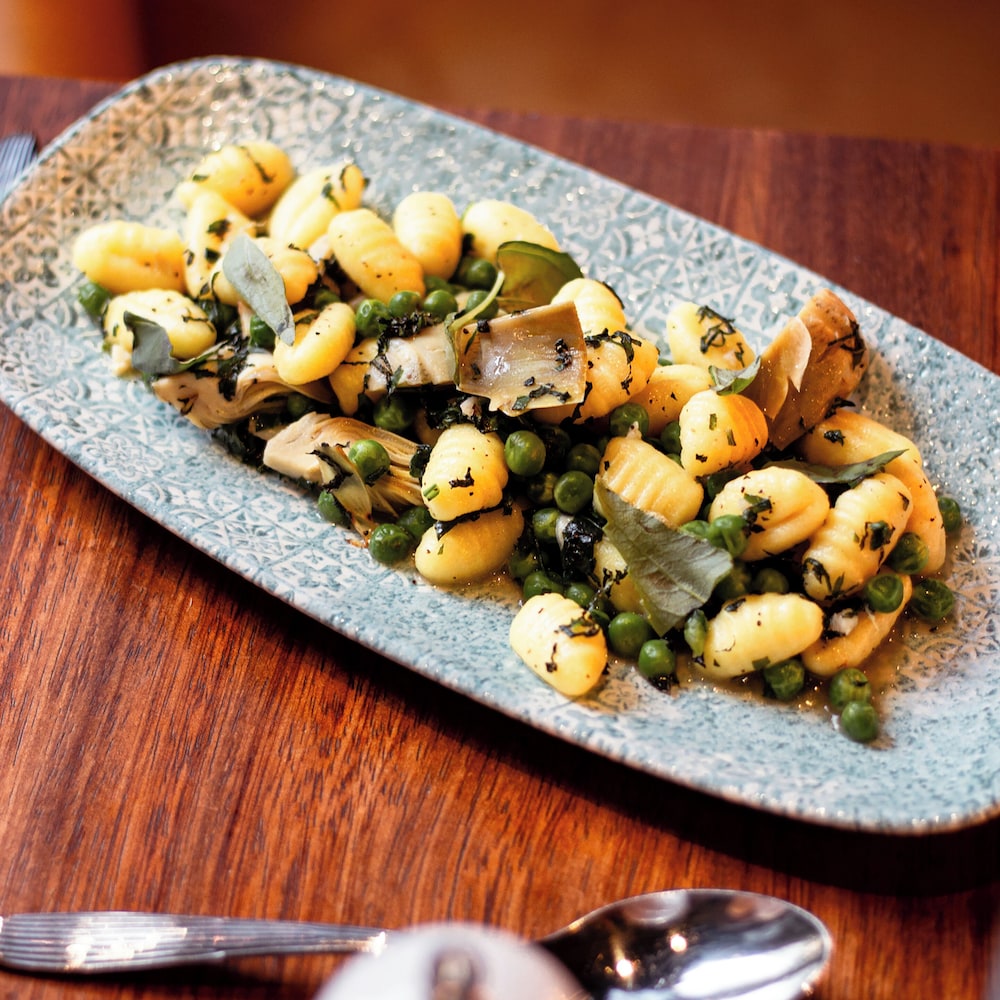 מזון ומשקאות