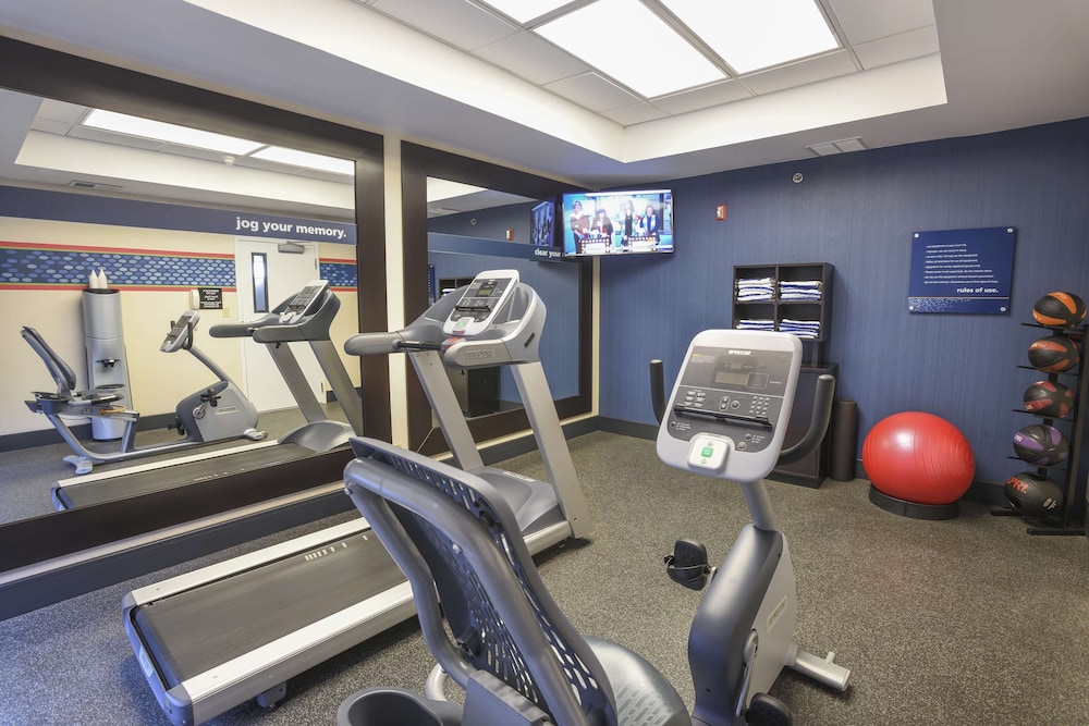 Hampton Inn Cincinnati Eastgate - photo 17