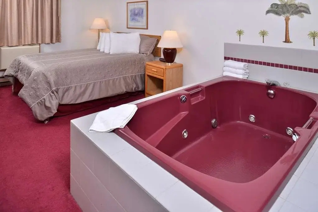 Days Inn - photo 15