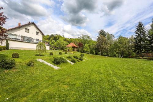 Sunnyside Villa — 4-Star Luxury Hotel in Sarajevo, Bosnia and Herzegovina