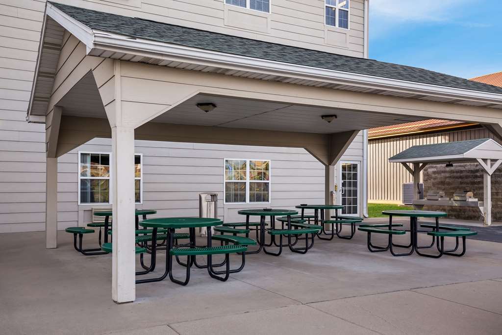 Country Inn & Suites by Radisson Marion IL - photo 7