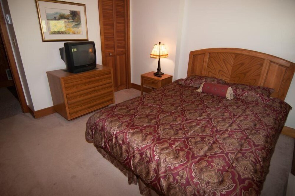 Ski Inn - photo 3
