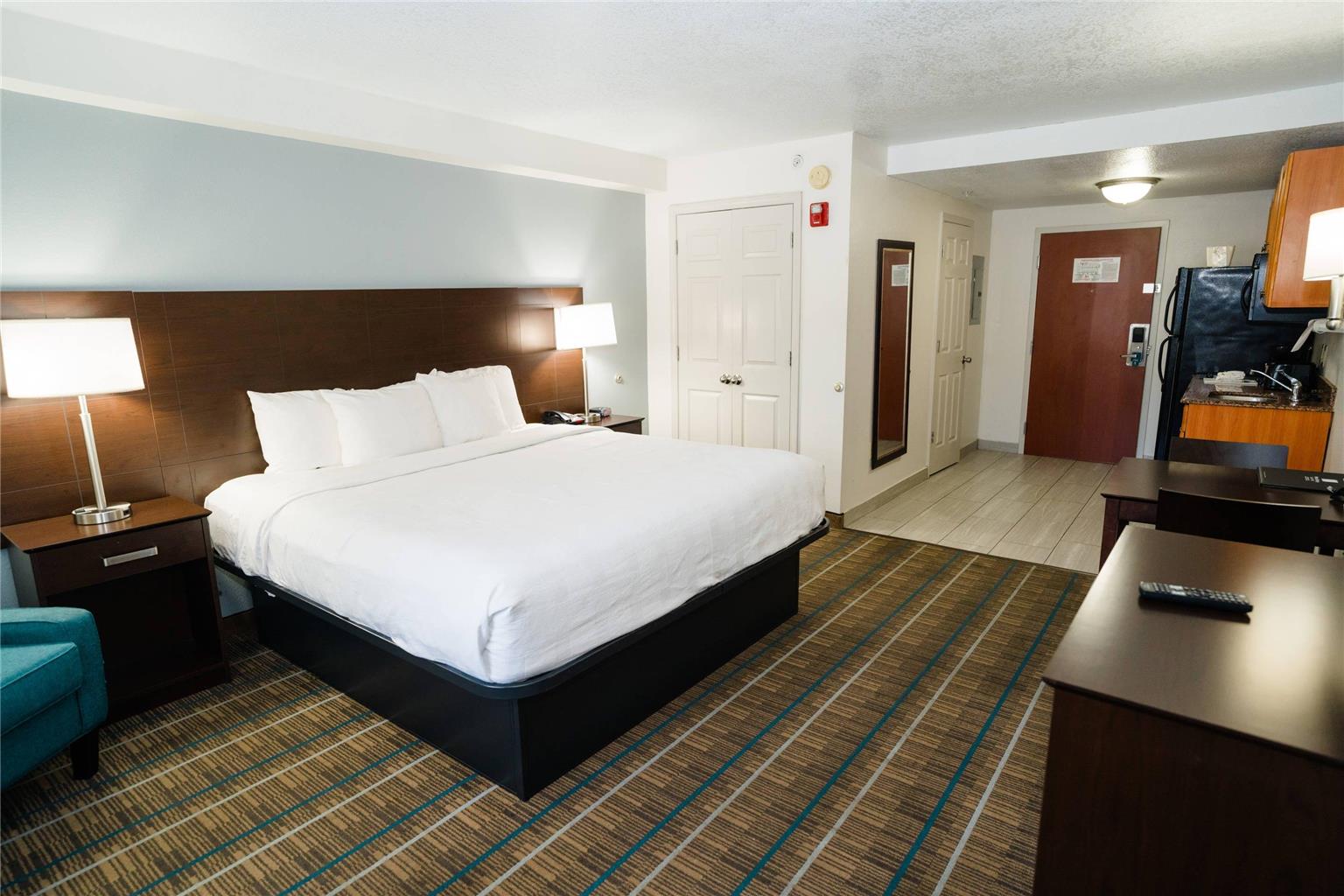 MainStay Suites Knoxville North I 75 - photo 26