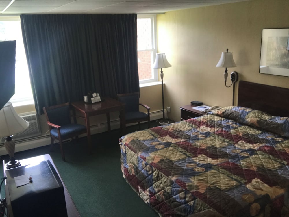 Baxter Park Inn - photo 19