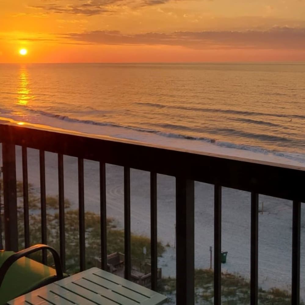 Willow Bay Resort - photo 50
