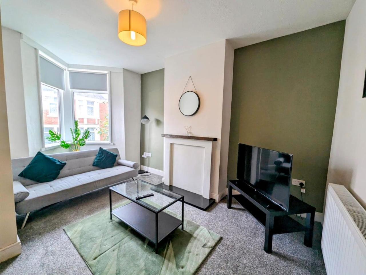2 BR home close to Newcastle city centre — 4-Star Luxury Hotel in Gateshead, United Kingdom