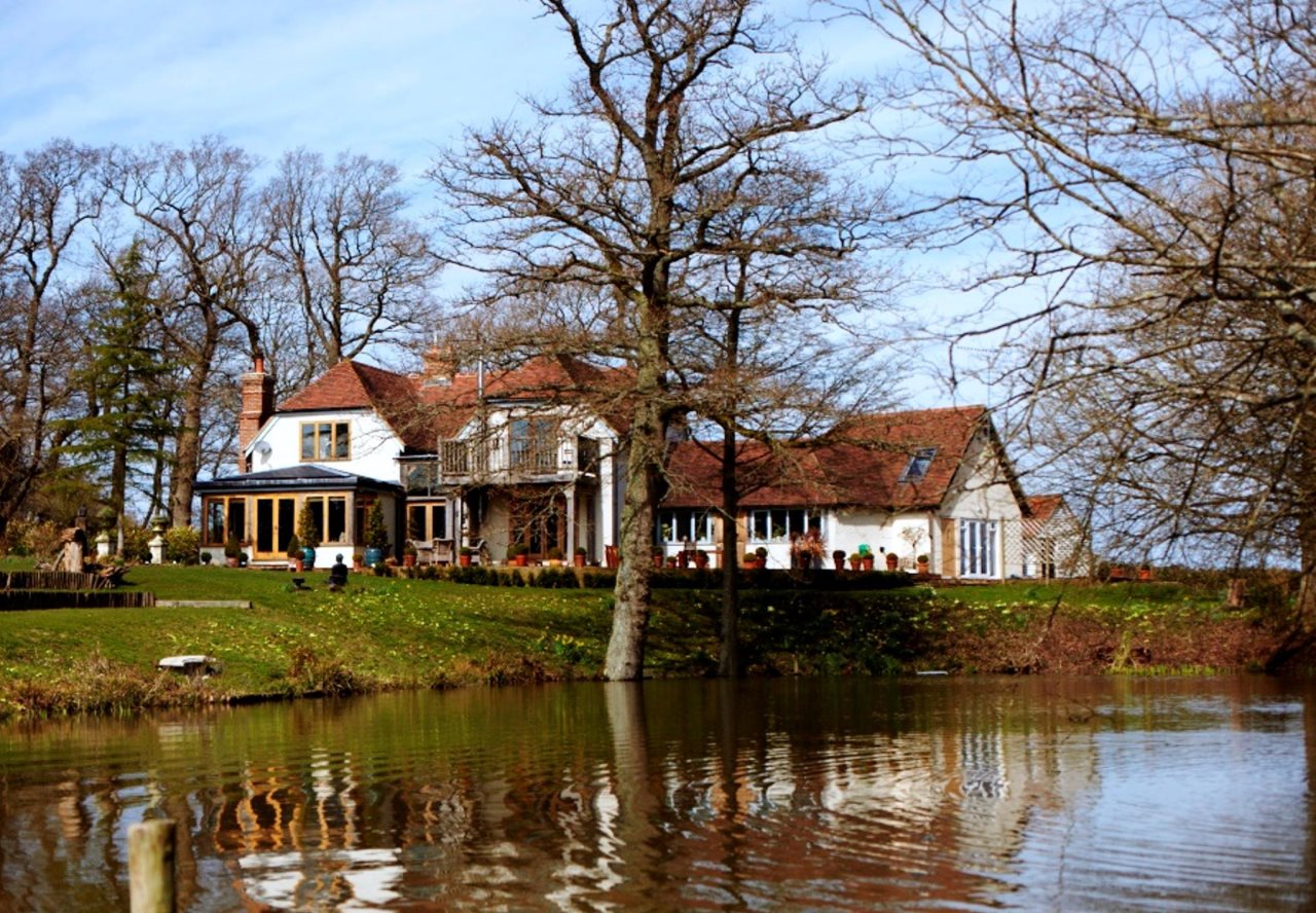 Shoyswell Cottage — 4-Star Luxury Hotel in Eastbourne, United Kingdom