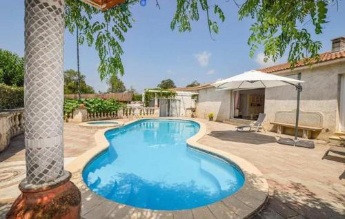 Villa With 2 Bedrooms in Al ria With Private Pool Furnished Garden and Wifi — 4-Star Luxury Hotel in Aleria, France