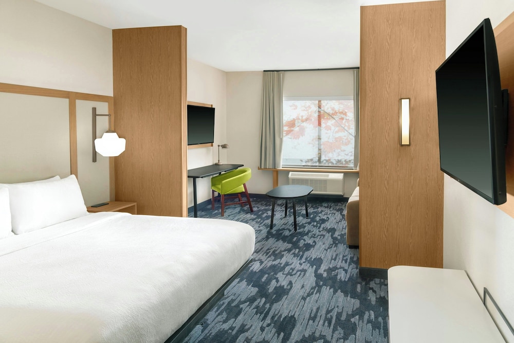 Fairfield by Marriott Inn & Suites Detroit Taylor - photo 12