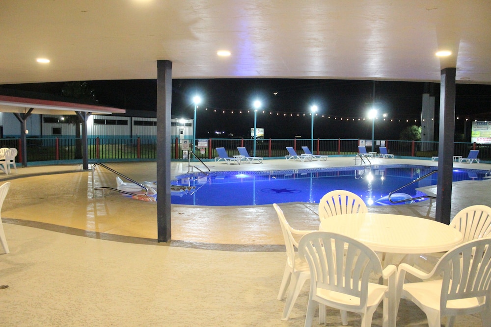 Crystal Palace Resort - photo 29