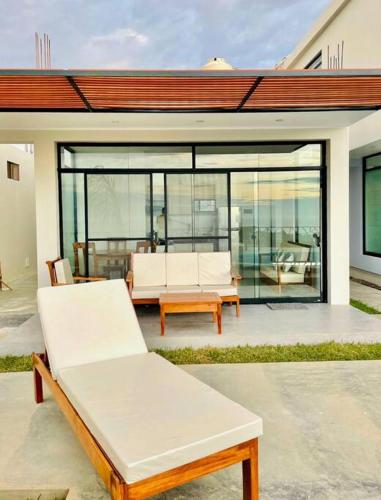 Vista Linda Bungalow Para 4 Personas Punta Veleros — 4-Star Luxury Hotel in Los Organos, Peru