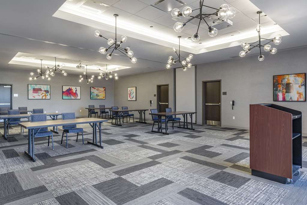 Cambria Hotel Manchester South Windsor - photo 45